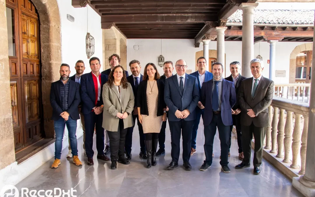 La UGR impulsa la Cátedra Universitaria ‘ReceDxT’ con la participación del Hospital Vithas Granada marzo 2024